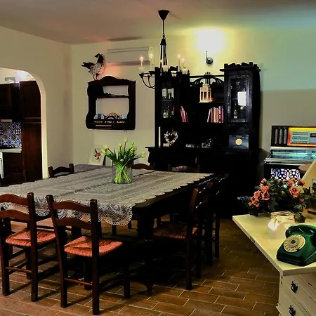 Della Lavanda Estalagem 3*