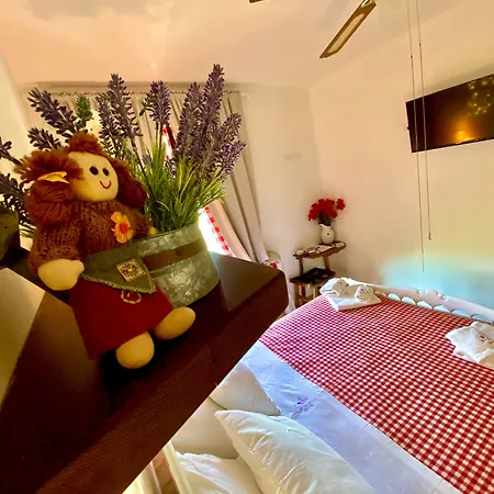 Della Lavanda Estalagem 3*