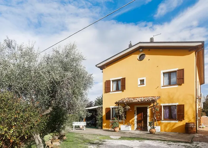 Della Lavanda بيت ريفي