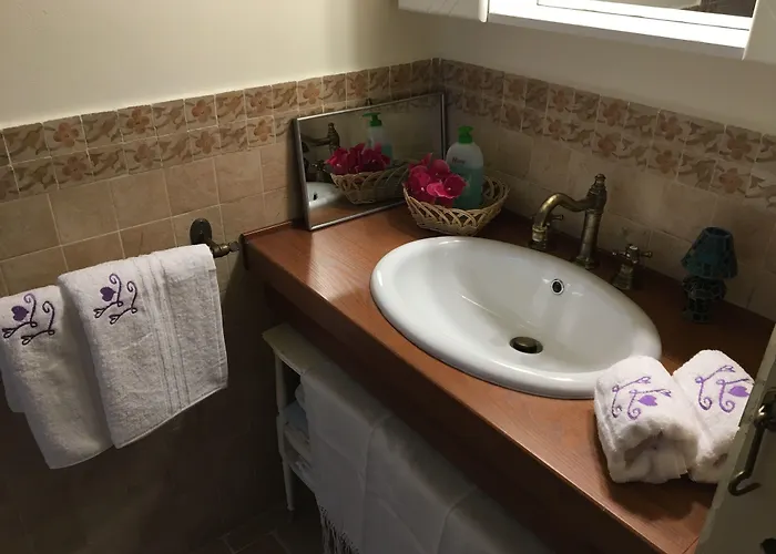 Della Lavanda 宾馆 3*